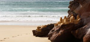 château de sable, plage du Portugal, road-trip, voyage autour de l'Europe